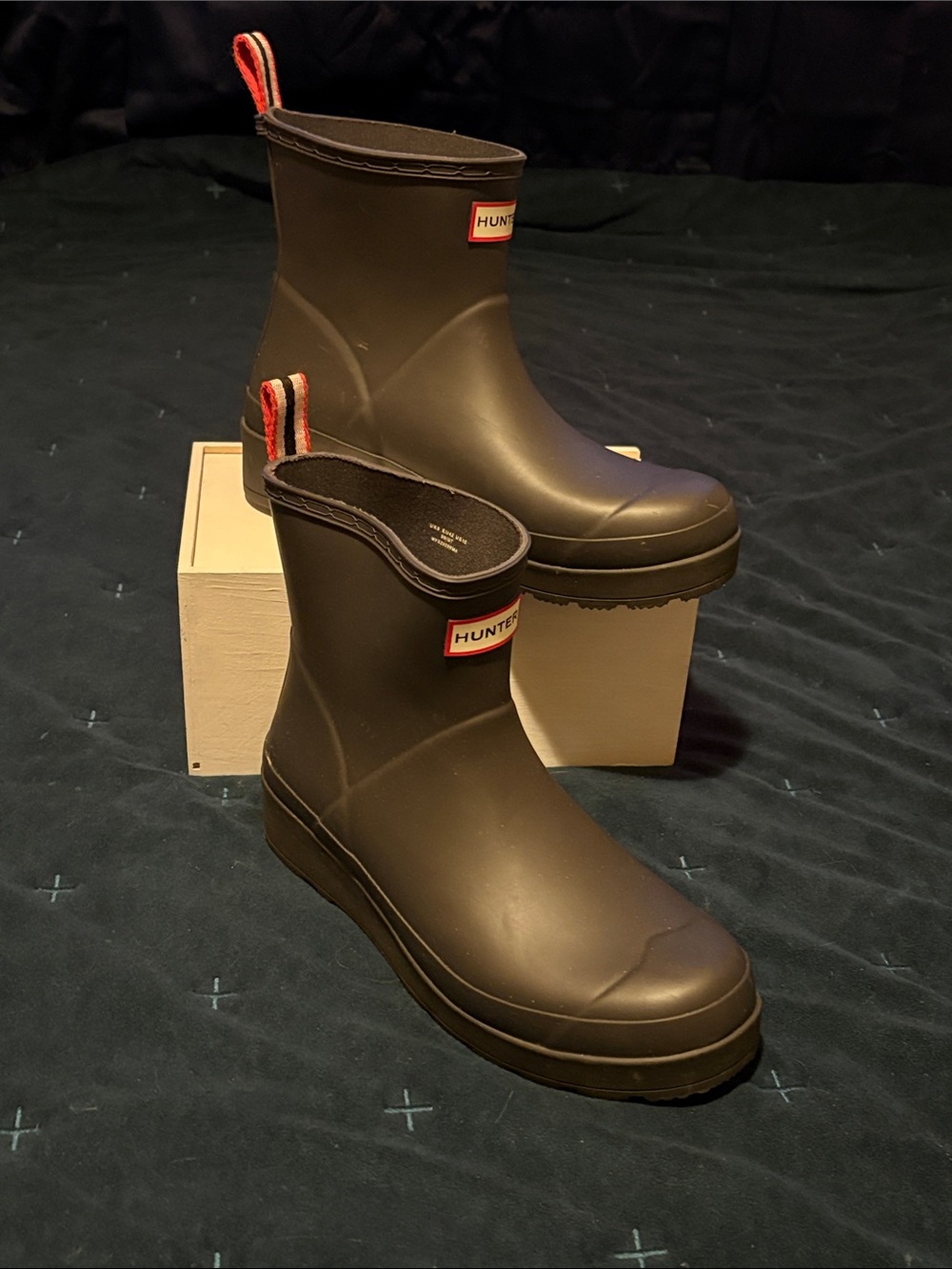 Hunter - Charcoal Play Boots with Red-Trim Pull Tabs